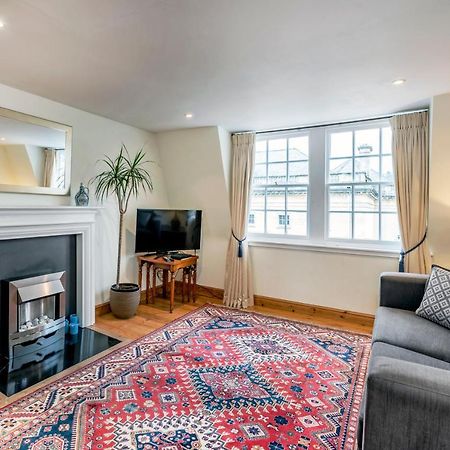 Central Bath Near The Circus With Parking Apartment Exterior foto